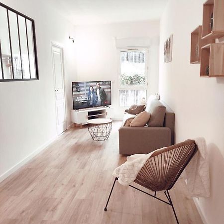 Aeroport Roissy Cdg - Parc Asterix - Parc Des Expositions Apartment Louvres ภายนอก รูปภาพ