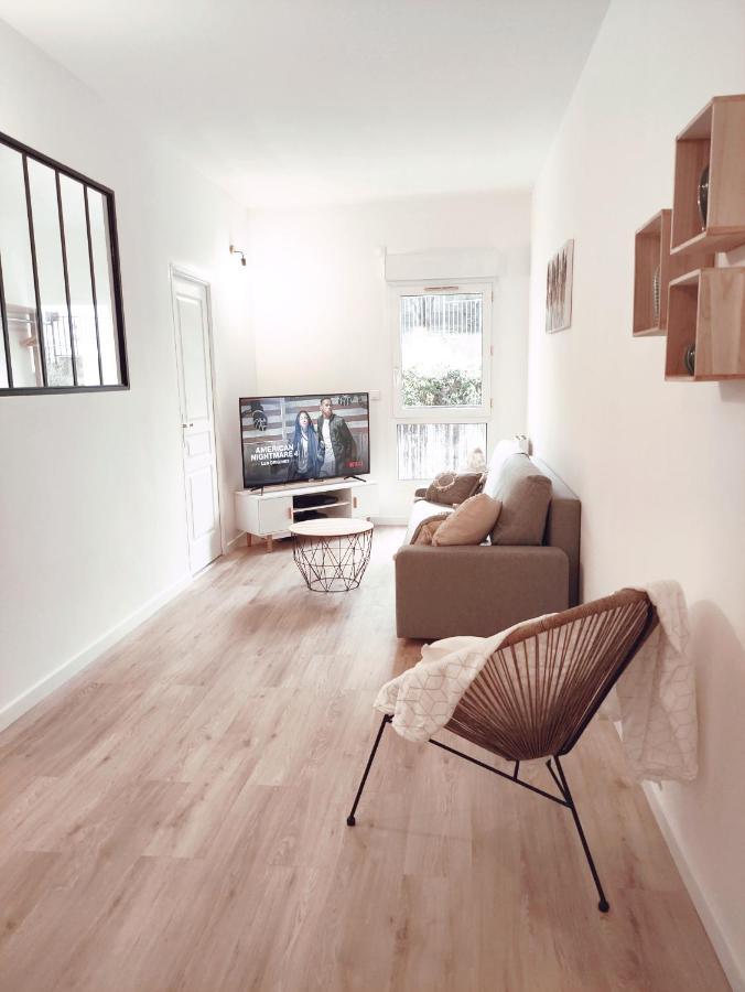 Aeroport Roissy Cdg - Parc Asterix - Parc Des Expositions Apartment Louvres ภายนอก รูปภาพ